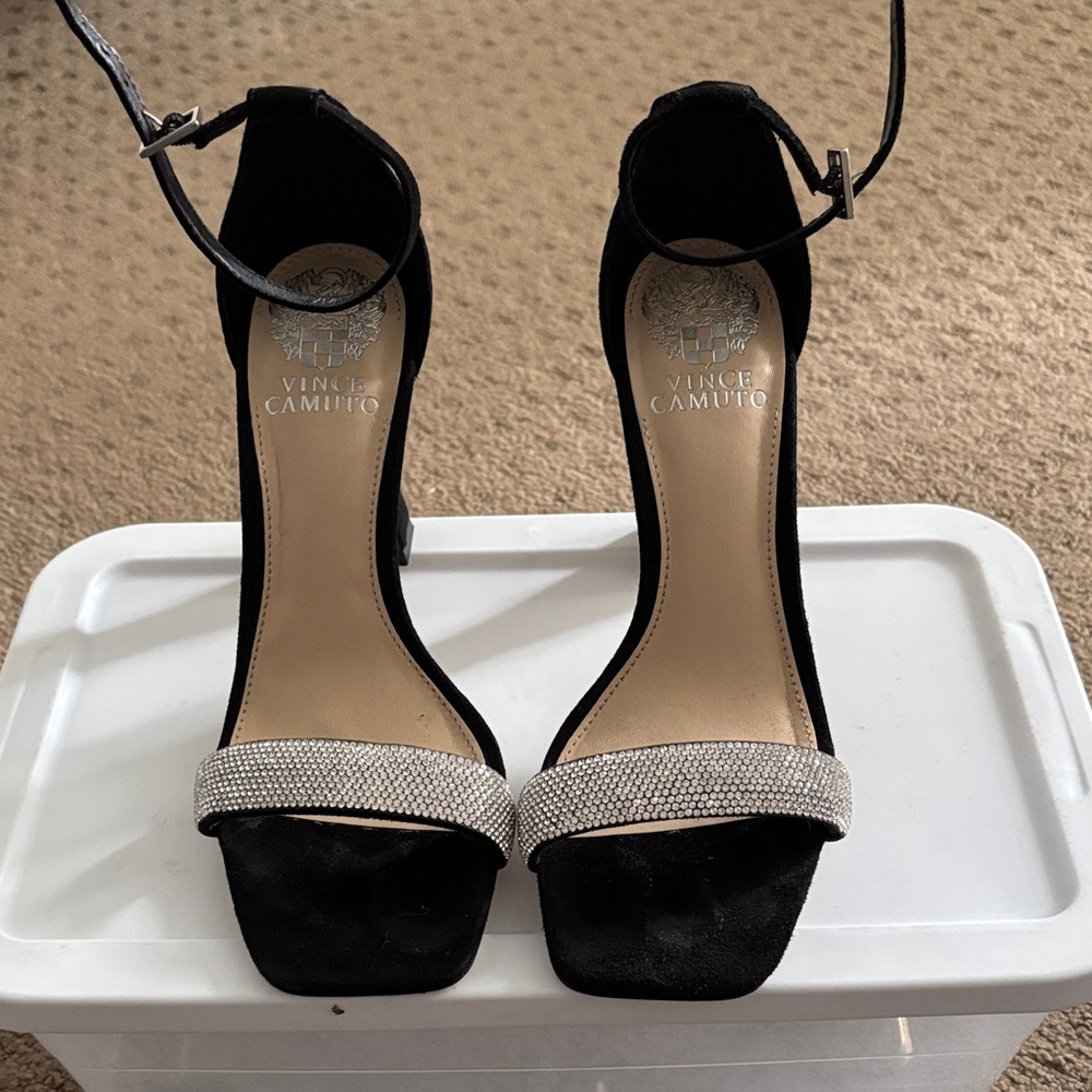 Vince Camuto Elegant Black and Silver Heels
